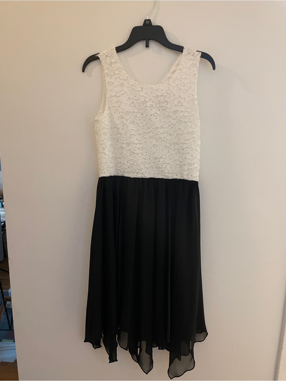 Speeckless Black & White Lace Bodice Chiffon Skirt Dress Girl Teen Youth Sz 16